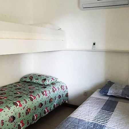 Lindíssimo apartamento, ar condic, 7 min da praia! Apartamento Cabo Frío Exterior foto